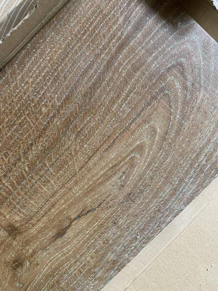 Carrelage ou parquet ? Pourquoi choisir quand l'effet bois existe en Alsace !