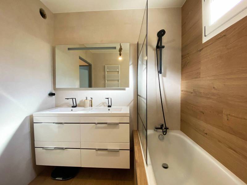 ZOOM sur les colonnes de douche